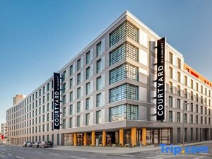 Гостиница Courtyard by Marriott Cologne