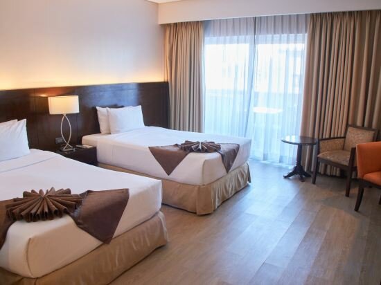 Фото Harolds Evotel Cebu