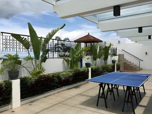 Гостиница Tagaytay Hotel Sixb в Провинции Кавите