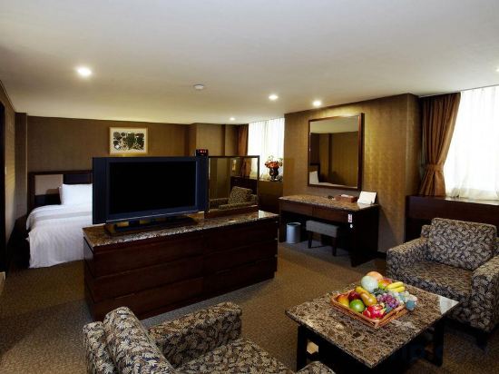 Фото New Seoul Hotel