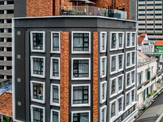 Фото Santa Grand Hotel Central Market