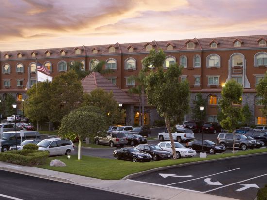 Фото Ayres Suites Yorba Linda