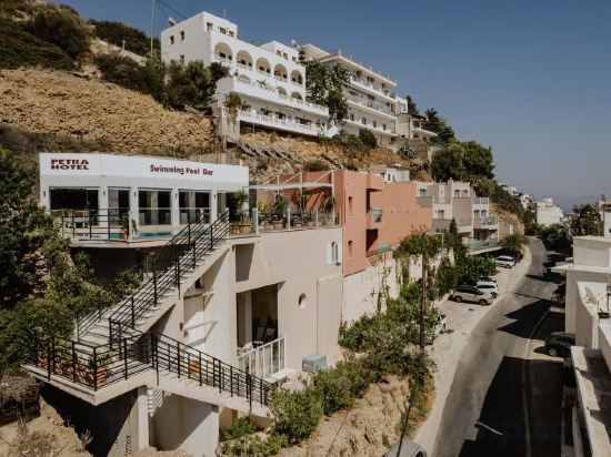 Фото Petra Hotel