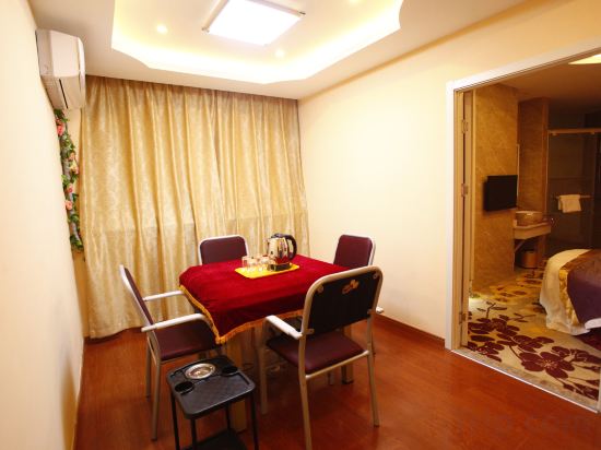 Фото Light Stay·Noli Theme Hotel (Shanghai Fengxian Nanqiao Branch)