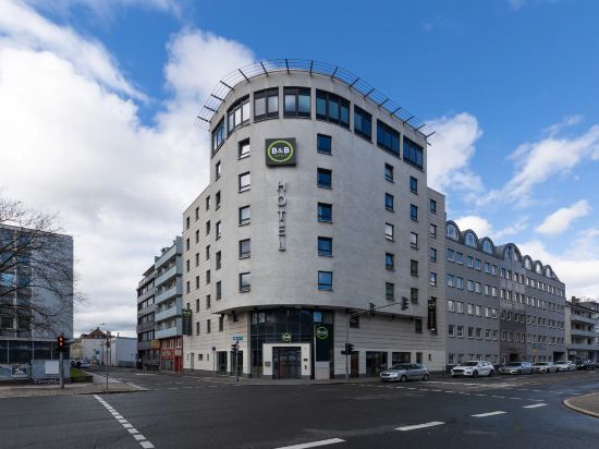 Фото B&b Hotel Wuppertal-City