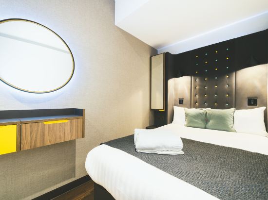 Фото Point A Hotel - Paddington