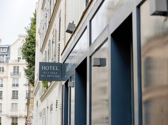 Фото Hôtel A La Villa des Artistes