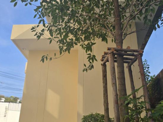 Фото Oyo 477 Sriracha Hotel And SPA