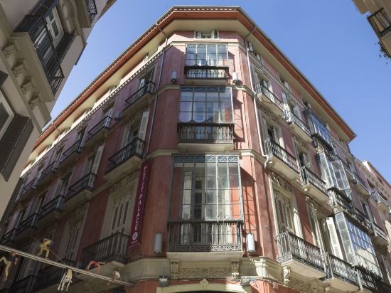 Фото Petit Palace Plaza Malaga Hotel