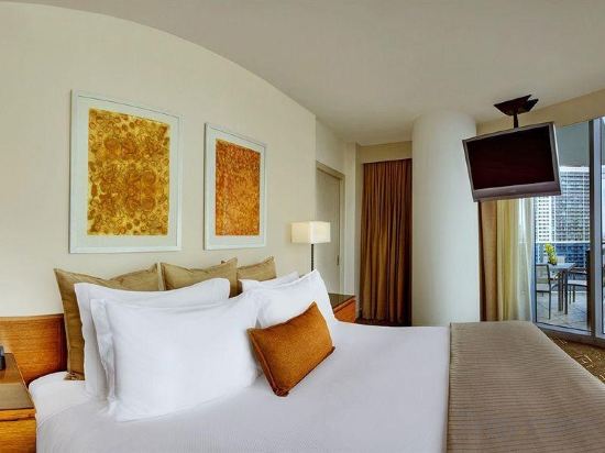 Фото Kimpton Epic Miami