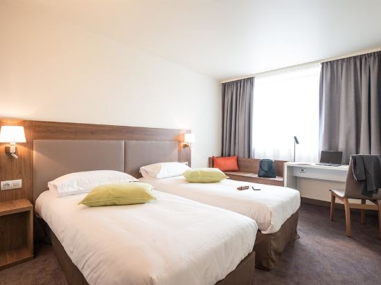 Фото Campanile Metz Centre - Gare