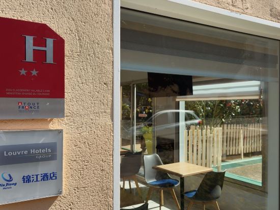 Фото Kyriad Direct Arpajon