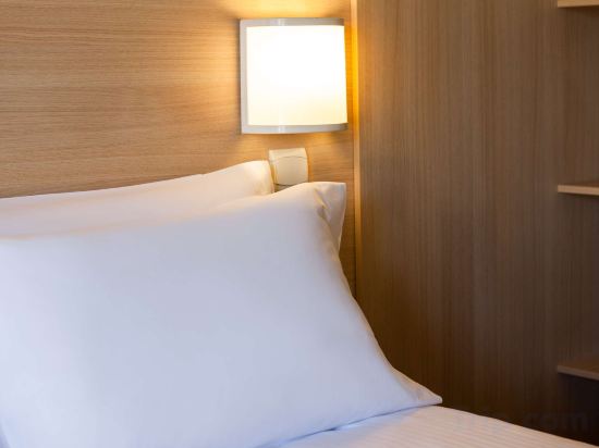 Фото The Originals Access, Hôtel Bordeaux Aéroport