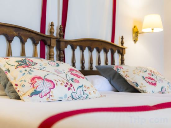 Фото Parador De Ribadeo Lugo