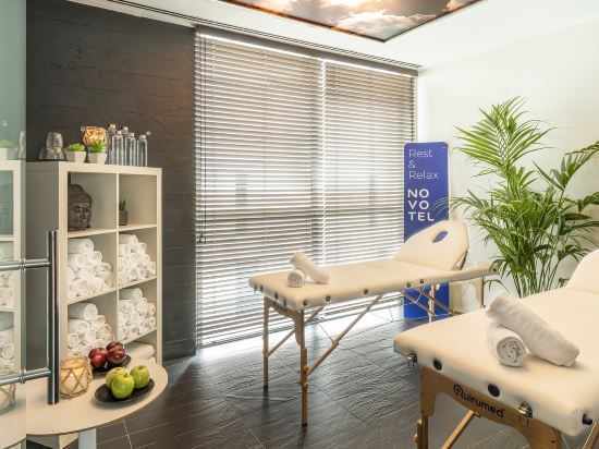 Фото Novotel Barcelona City