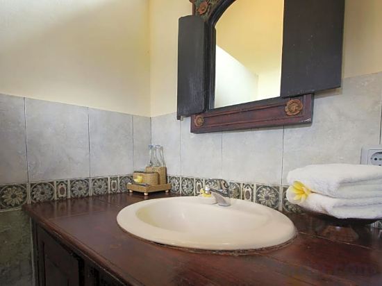 Фото Nick's Hidden Cottages