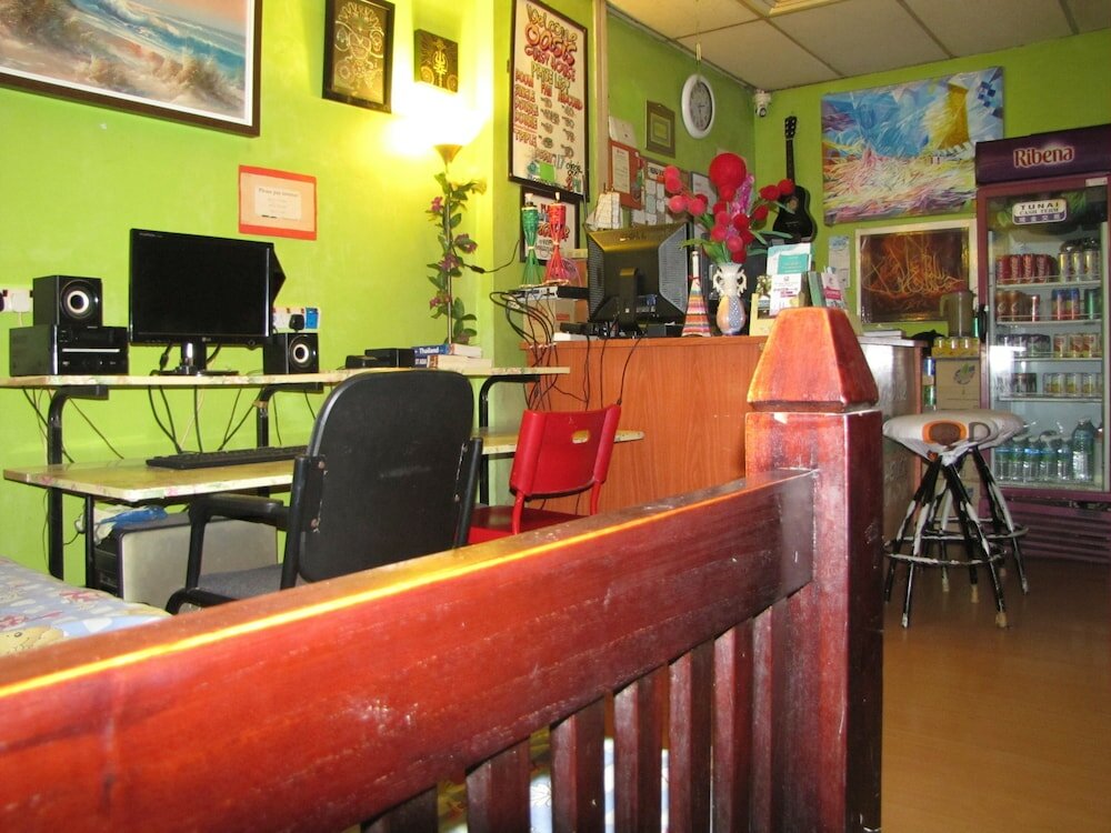 Фото Oasis Guest House