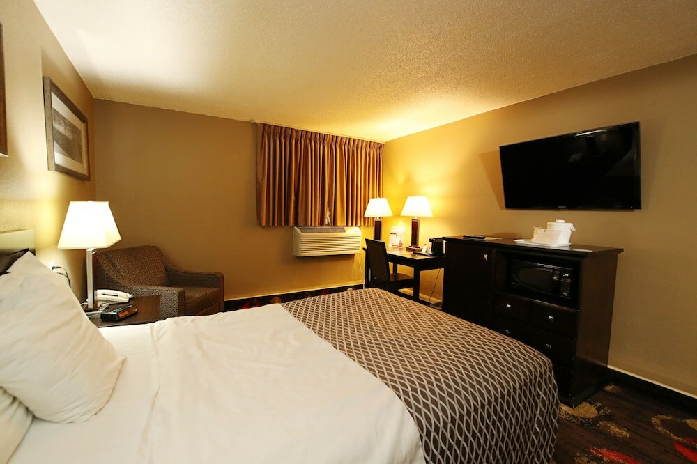 Фото Stonebridge Hotel