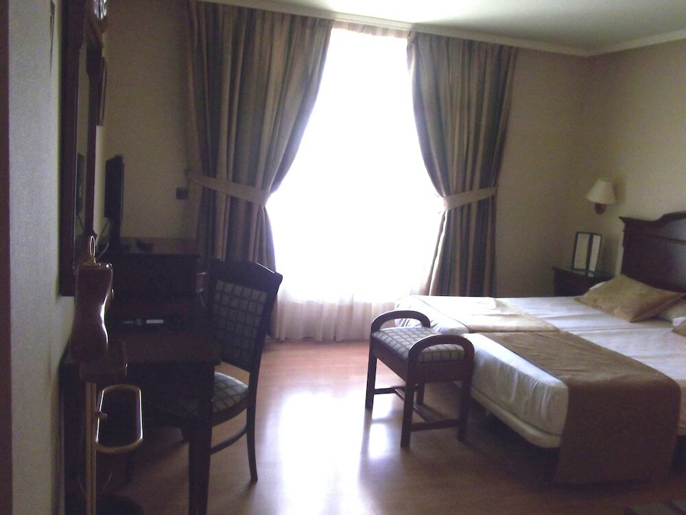 Фото Hotel Lasa Sport