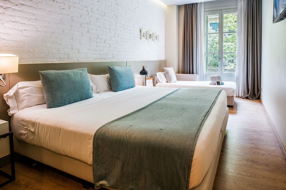 Фото Hotel Well and Come Barcelona 