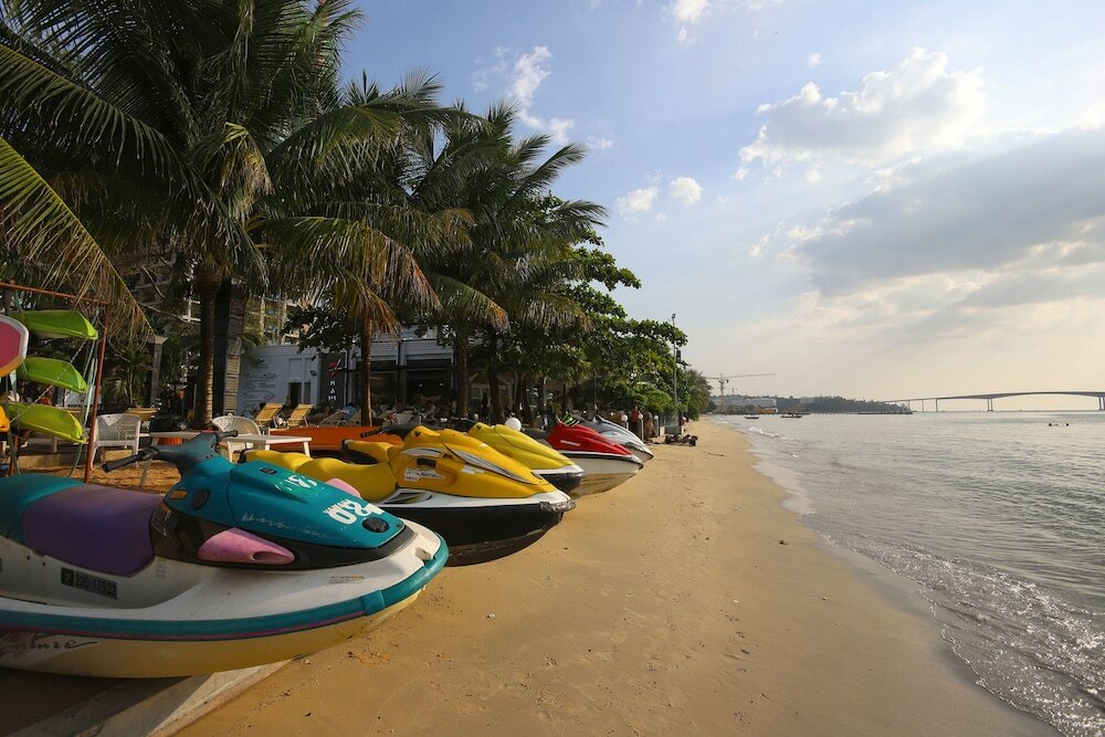 Фото Queenco Hotel & Casino