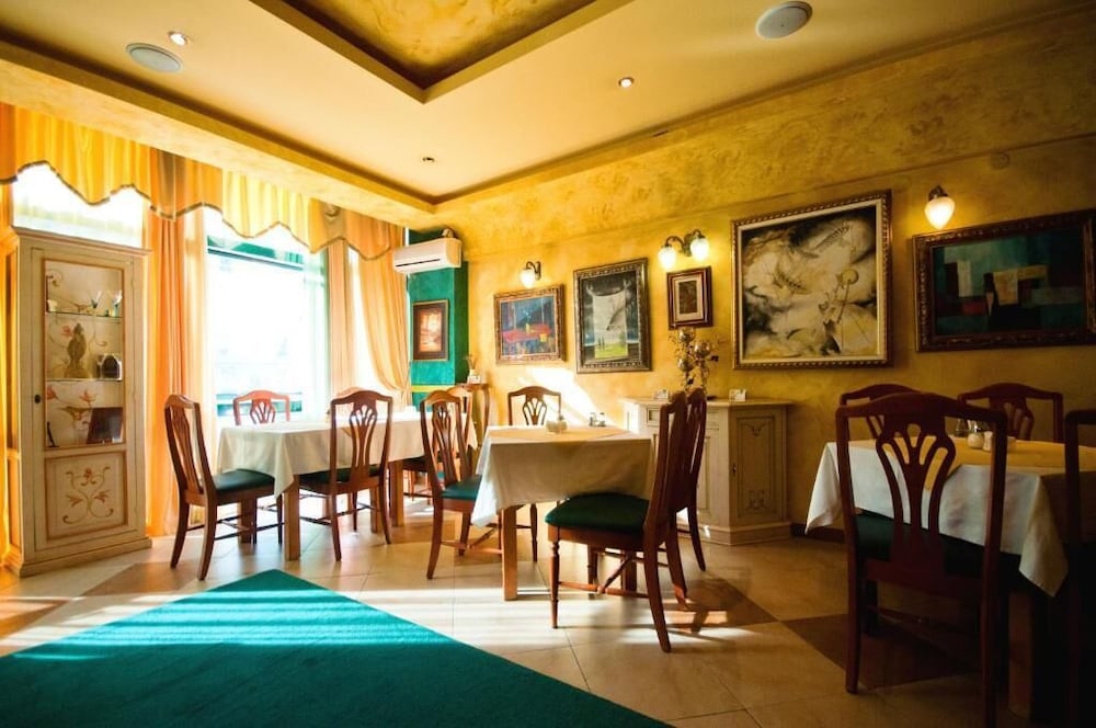 Фото Hotel Kerber Podgorica