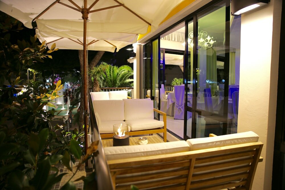 Фото Hotel Monaco