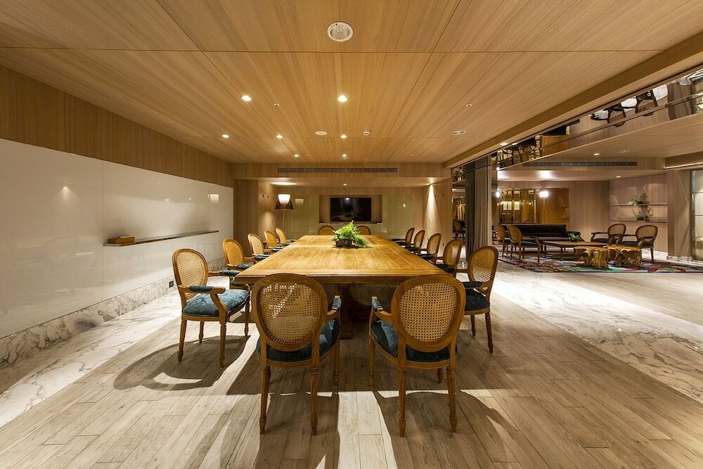 Фото Inhouse Hotel Grand