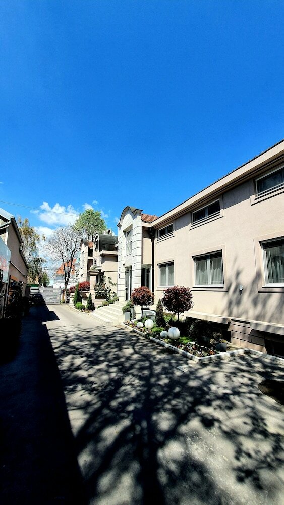 Фото Garni Hotel D10