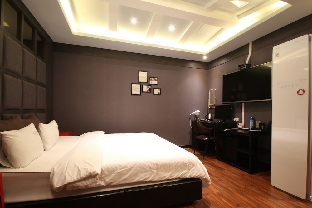 Фото French Code Hotel