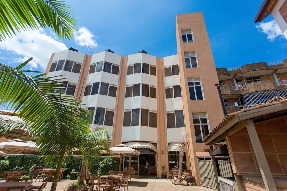 Фото отеля 2