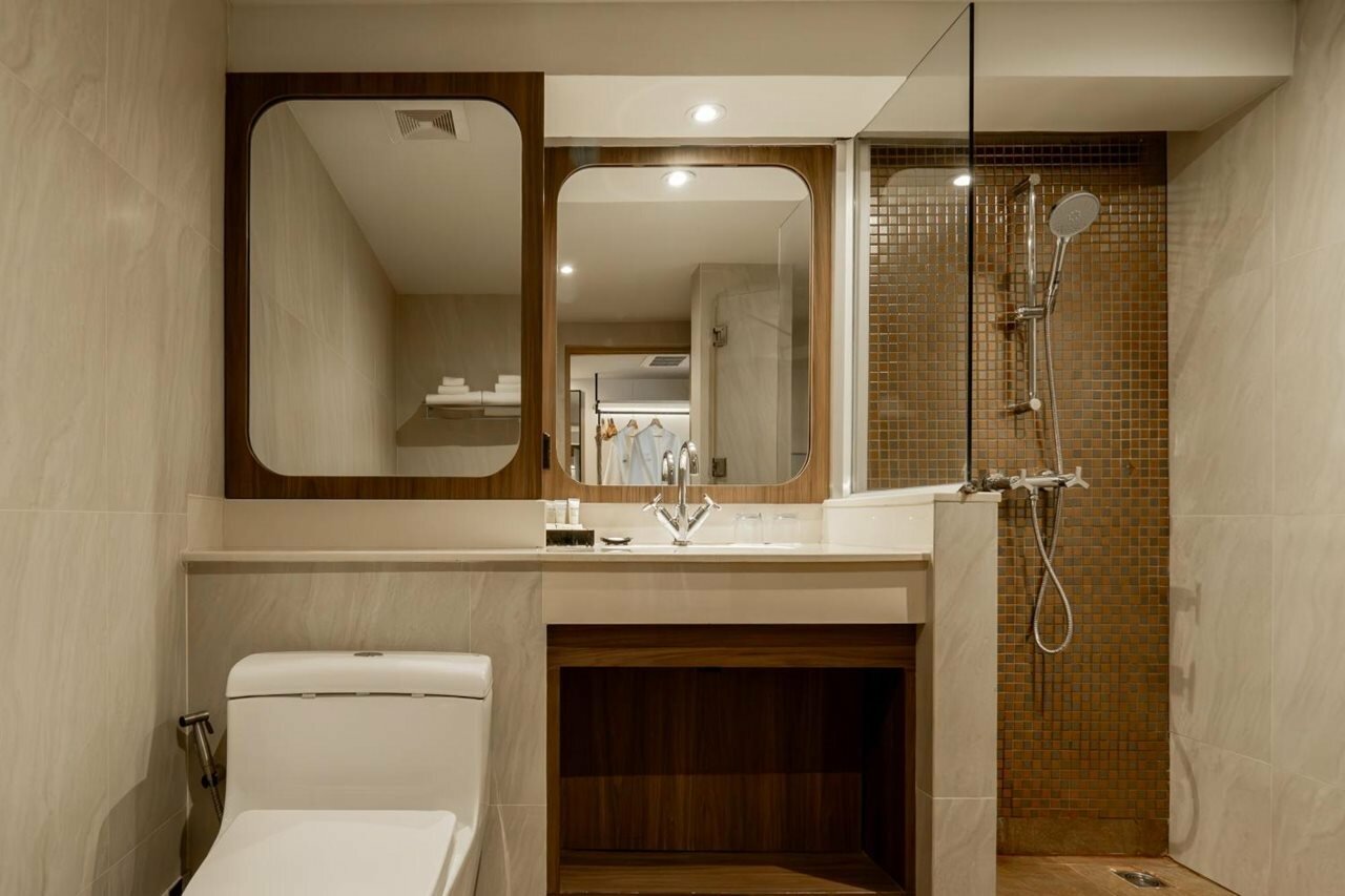 Фото Away Bangkok Sukhumvit