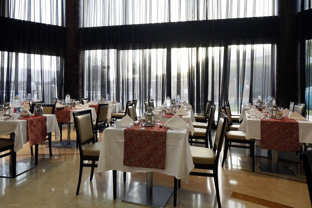 Фото Holiday Inn Riyadh Izdihar