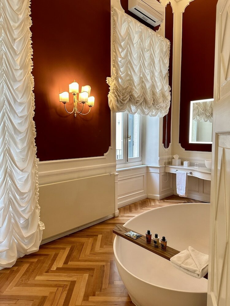 Фото Palazzo Monga Boutique Guesthouse