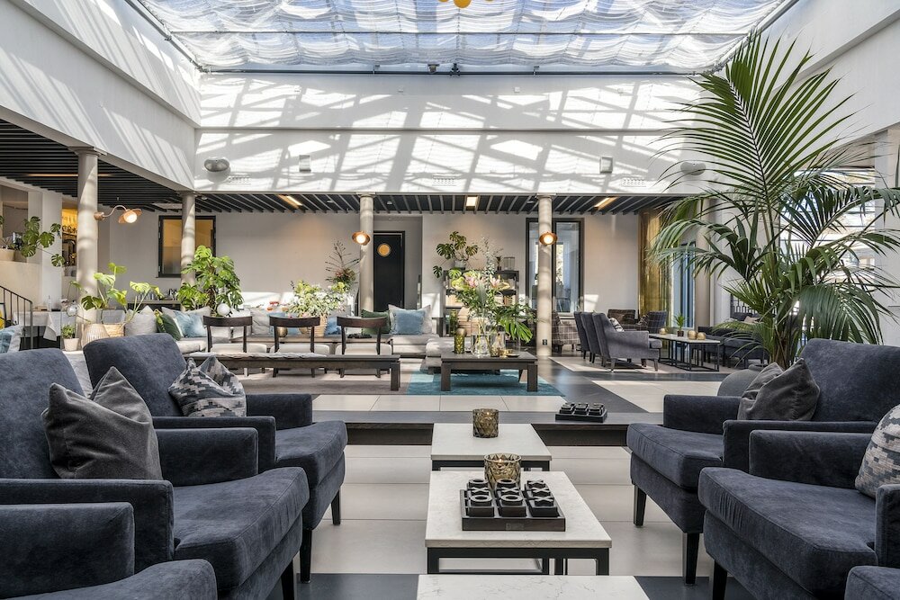 Фото Hotel Riviera Strand