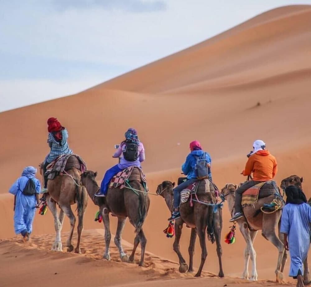 Фото Galaxy Desert Camp Merzouga