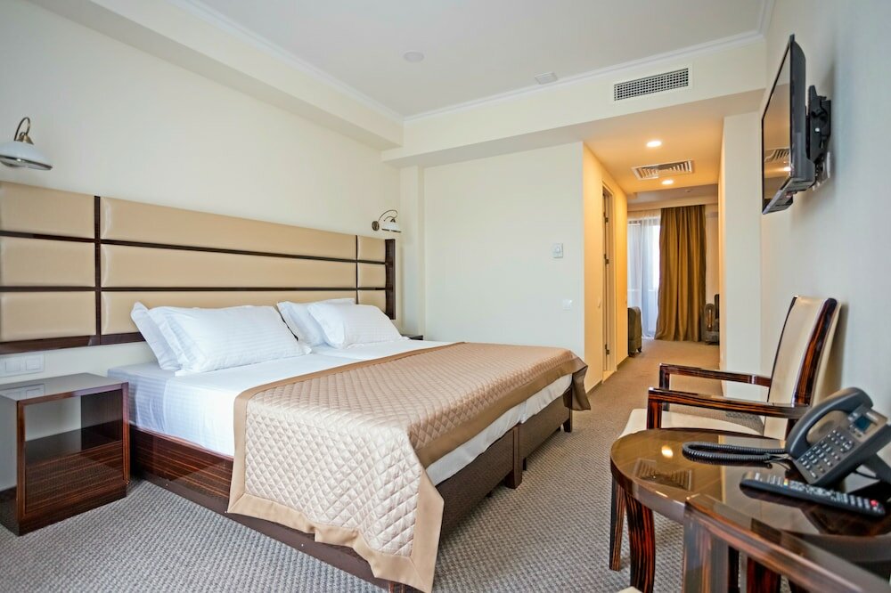 Фото Genio Hotel