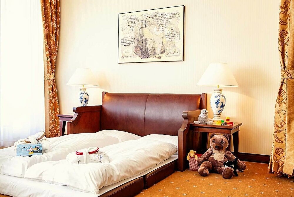 Фото Yachthafenresidenz Hohe Düne