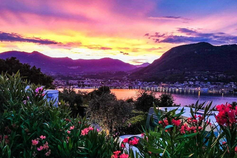 Фото Weekend Glamping Resort