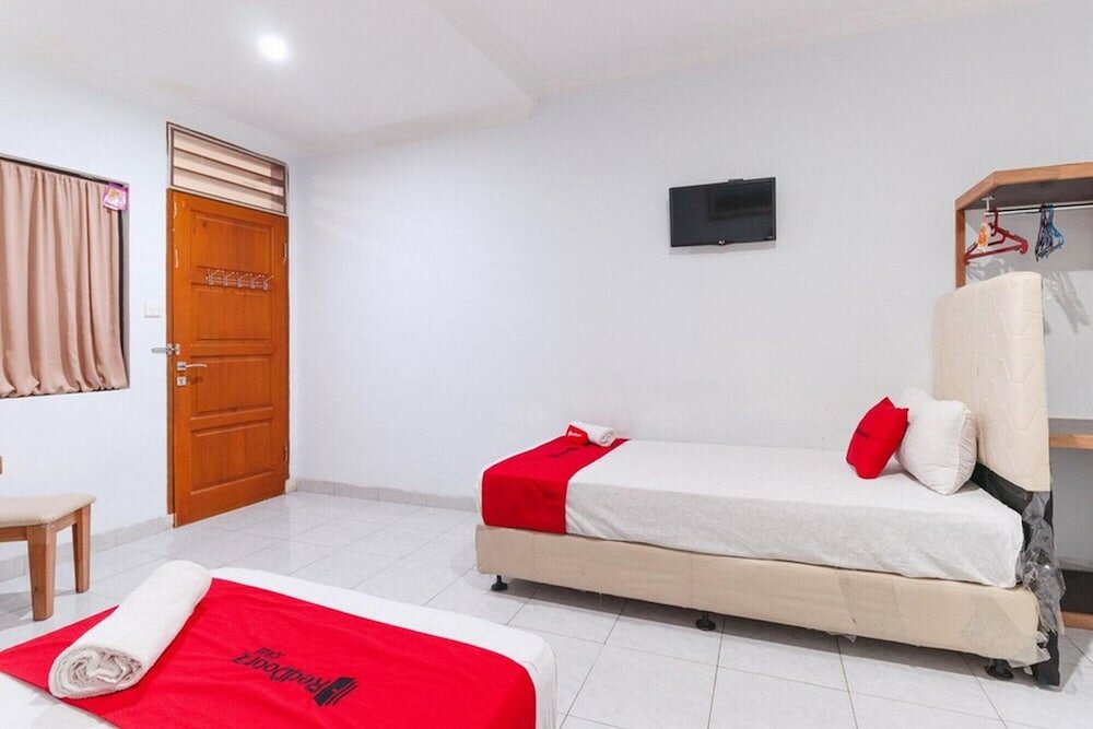 Фото RedDoorz @ Jalan Mojopahit Medan