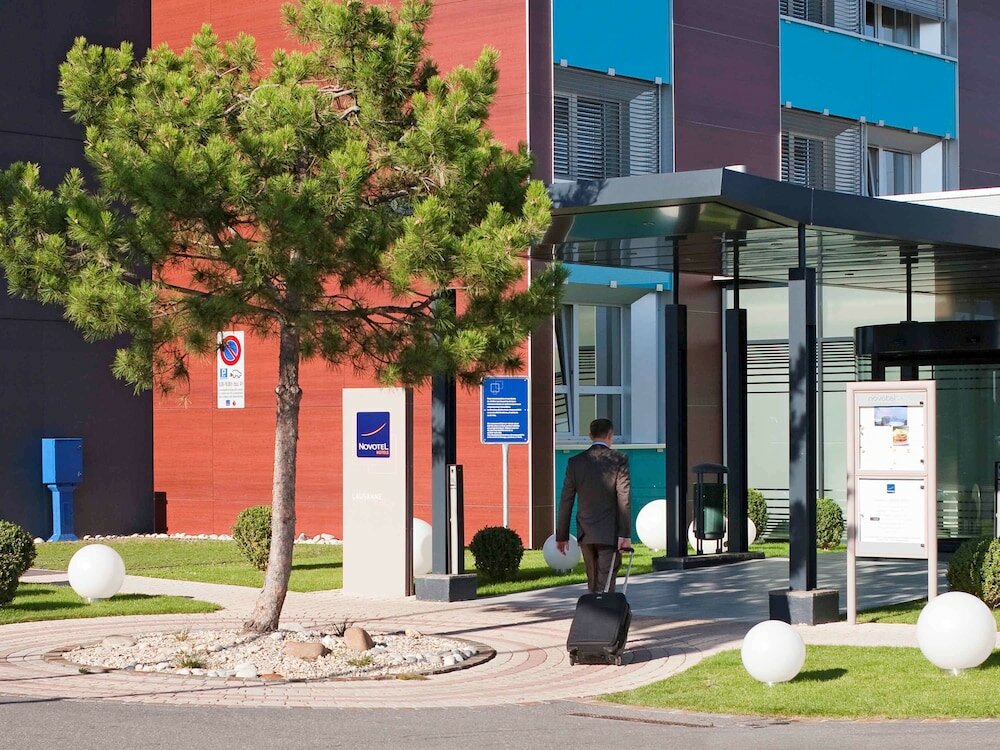 Фото Novotel Lausanne Bussigny