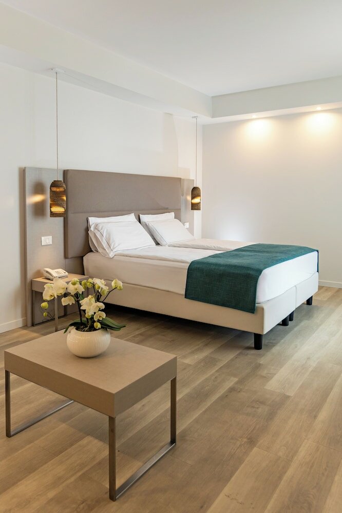 Фото Hotel Europa