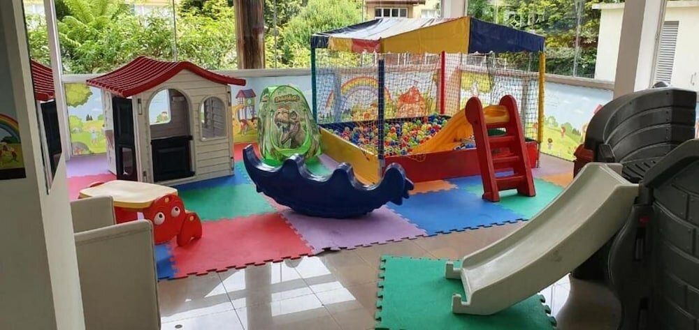 Фото Sky Premium Hotel