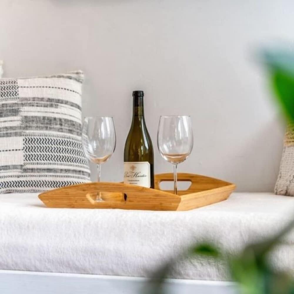 Фото Agate Cove Inn