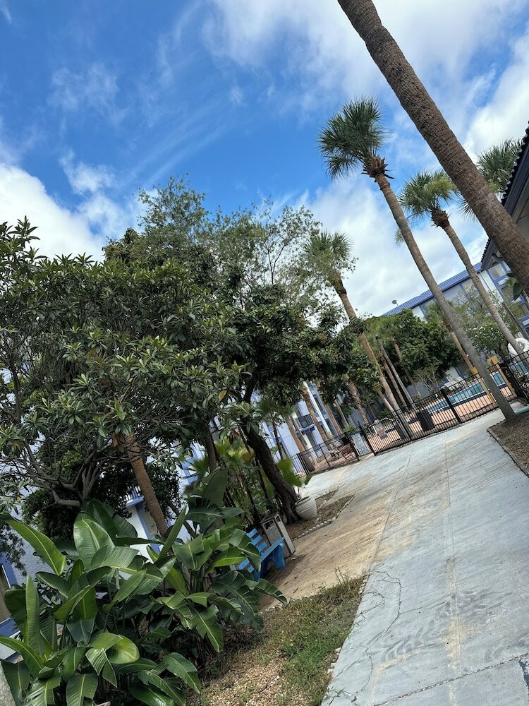 Фото Monumental Movieland Hotel Orlando