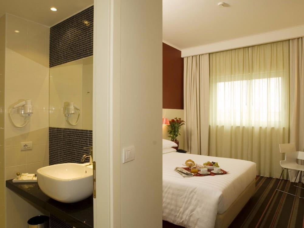 Фото Hotel Michelino Bologna Fiera