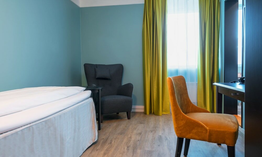 Фото Thon Hotel Linne