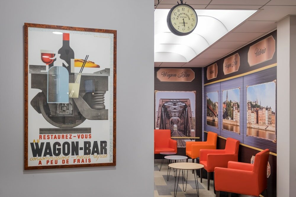 Фото Hôtel Victoria Lyon Perrache Confluence