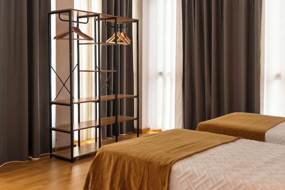 Фото Central Guest House