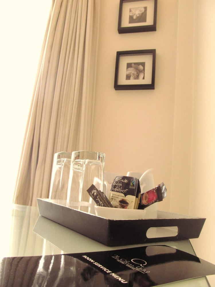 Фото The Aknac Hotel